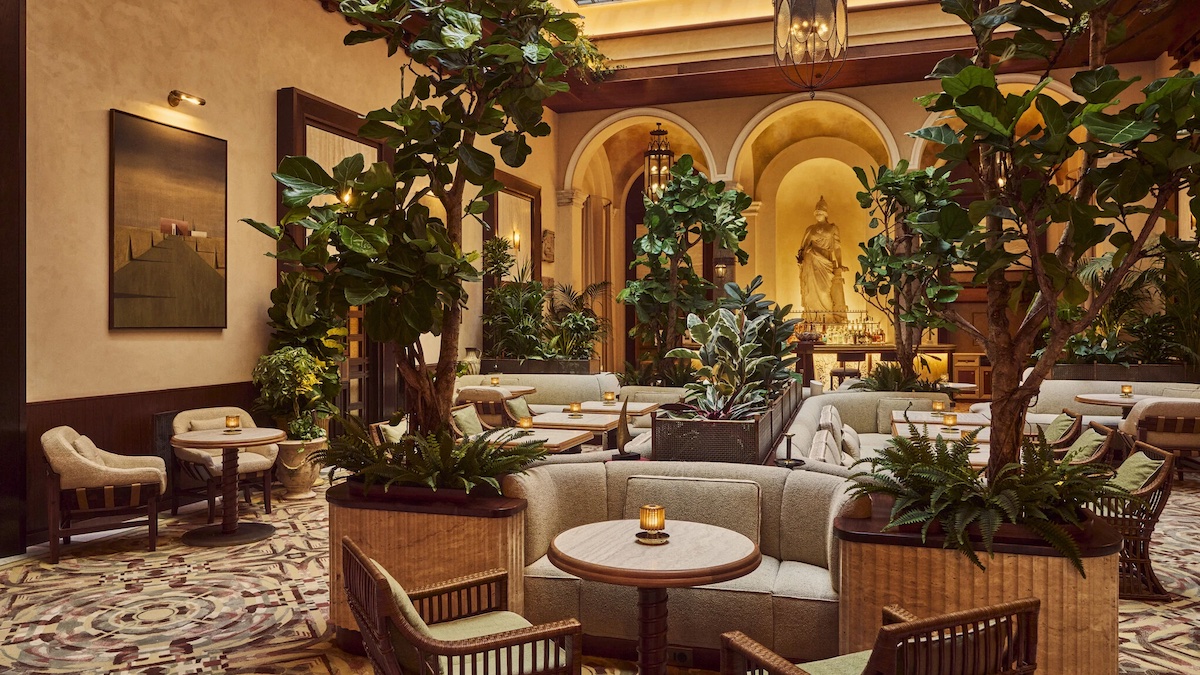 Wild public areas inside Orient Express La Minerva, Rome, Italy